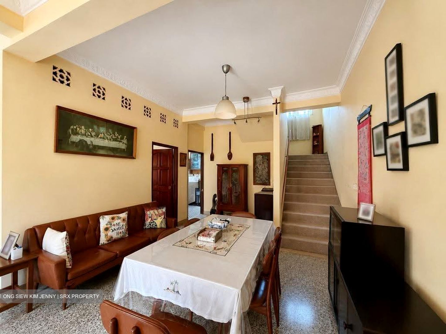 Aroozoo Lane (D19), Semi-Detached #631442741